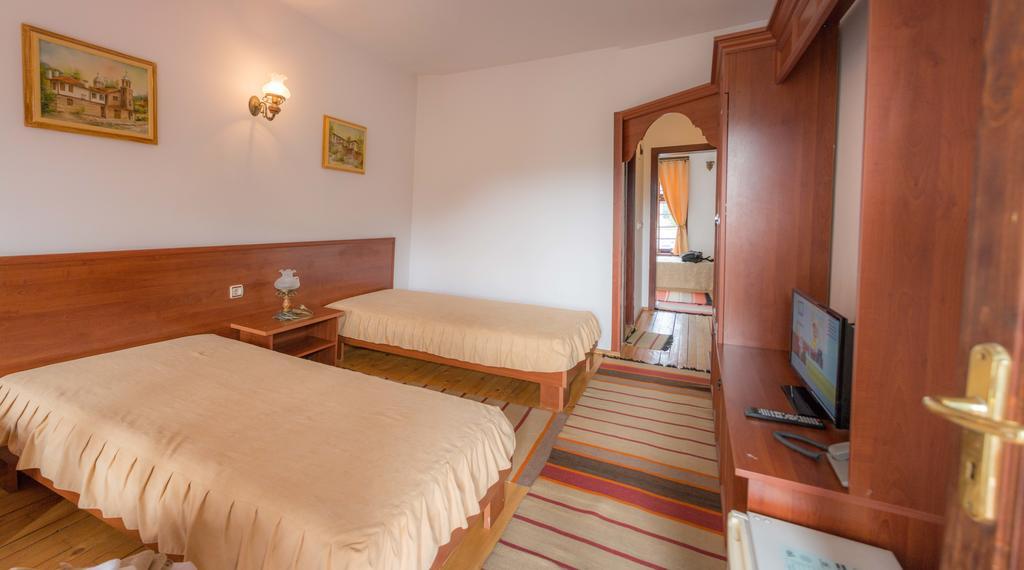 Alexandrov'S Houses Hotell Zlatograd Eksteriør bilde