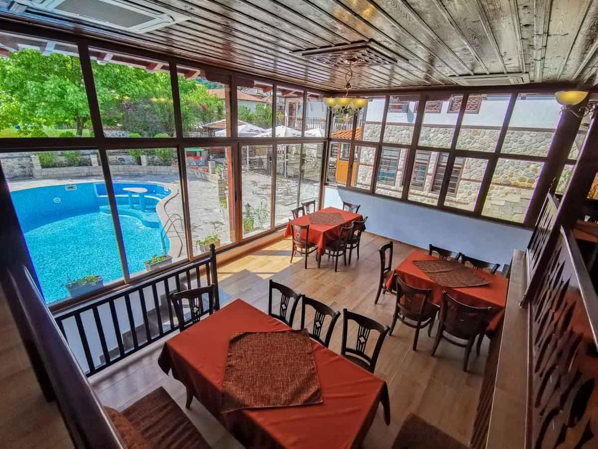 Alexandrov'S Houses Hotell Zlatograd Eksteriør bilde